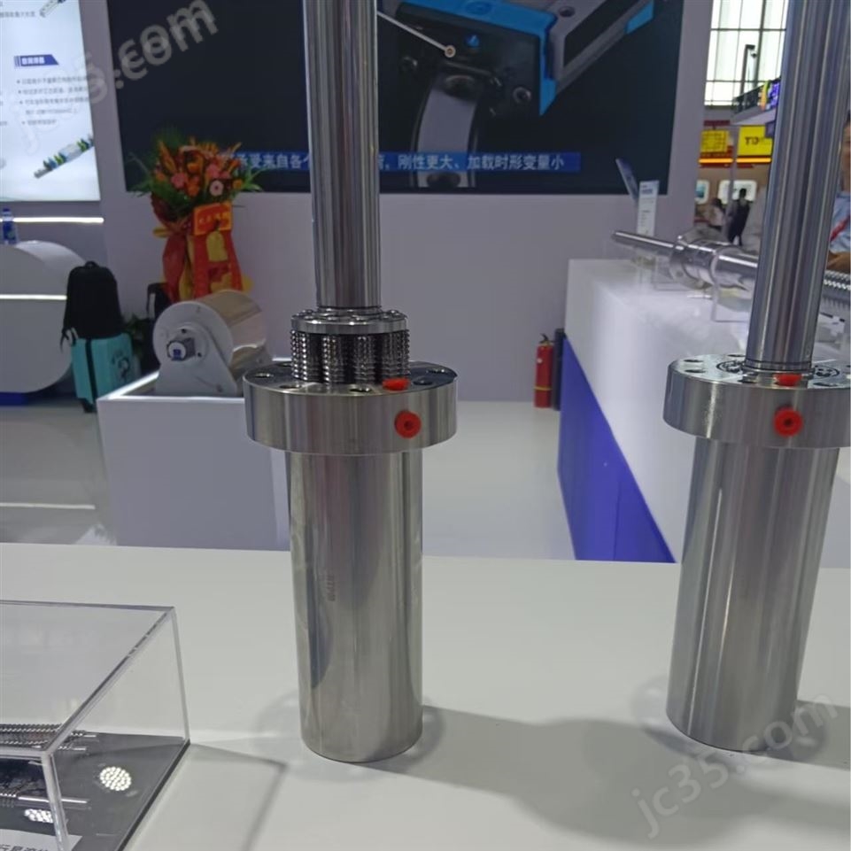 南京工藝國(guó)產(chǎn)式行星滾柱絲杠機(jī)器人行走裝配視頻